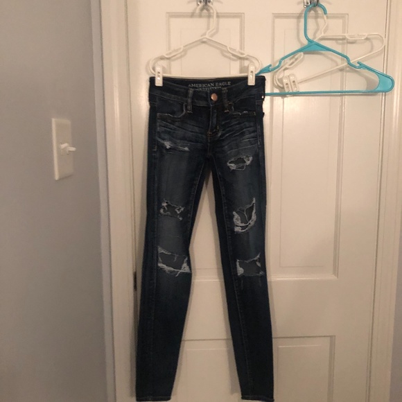 American Eagle Low Rise Dark Denim Jeans - Picture 2 of 5